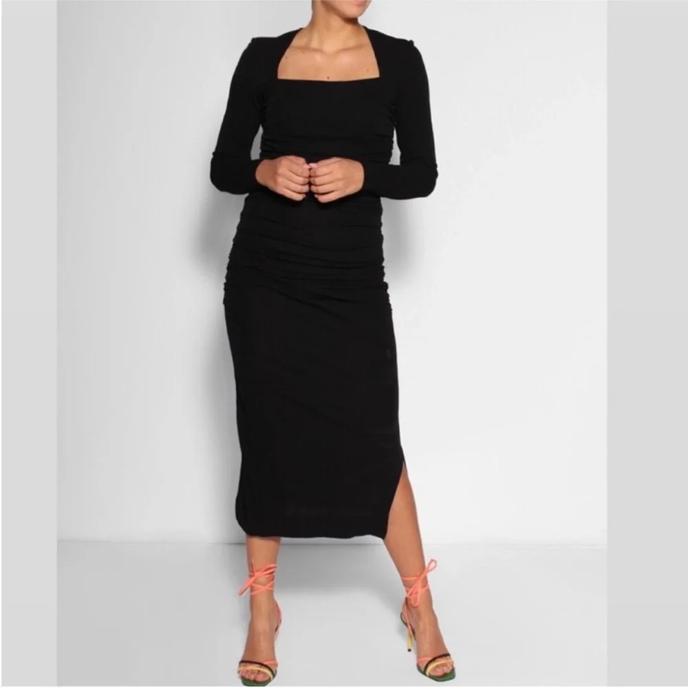 GANNI Ruched crepe midi dress - Picture 2 of 16